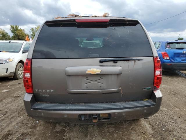 1GNSKBE01BR379765 - 2011 CHEVROLET TAHOE K1500 LT GRAY photo 6