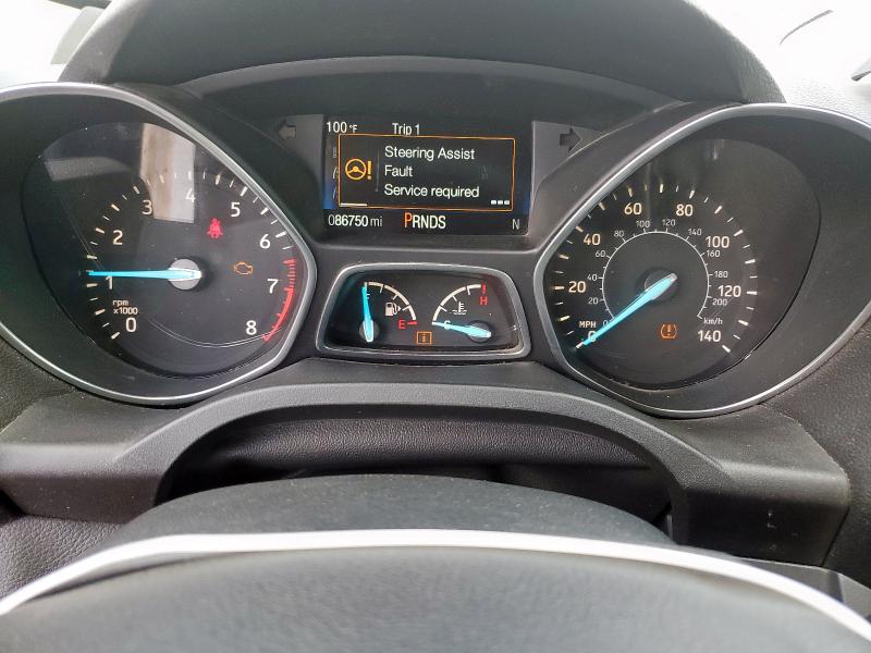 1FMCU0GD6KUB57484 - 2019 FORD ESCAPE SE WHITE photo 9