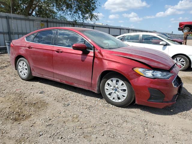 3FA6P0G76KR170493 - 2019 FORD FUSION S MAROON photo 4