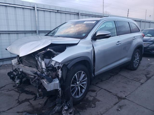 5TDJZRFH9KS584734 - 2019 TOYOTA HIGHLANDER SE SILVER photo 1