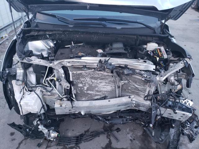 5TDJZRFH9KS584734 - 2019 TOYOTA HIGHLANDER SE SILVER photo 12