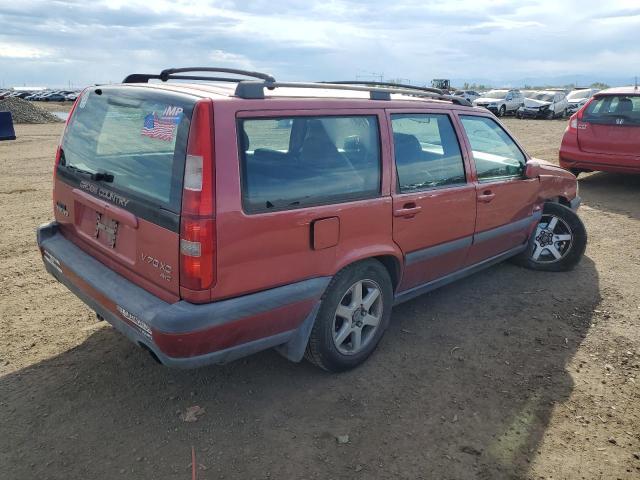 YV1LZ5641W2446675 - 1998 VOLVO V70 XC RED photo 3