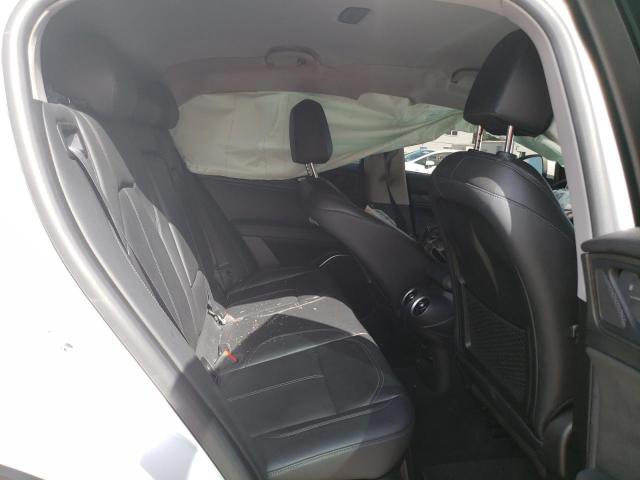 ZASFAKBNXJ7B81605 - 2018 ALFA ROMEO STELVIO TI WHITE photo 10