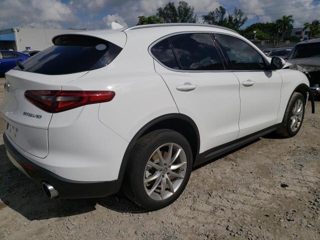 ZASFAKBNXJ7B81605 - 2018 ALFA ROMEO STELVIO TI WHITE photo 3