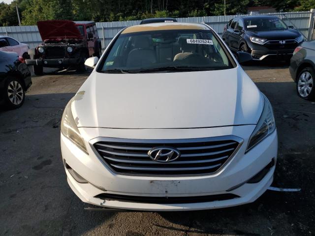 5NPE24AF2GH263419 - 2016 HYUNDAI SONATA SE WHITE photo 5