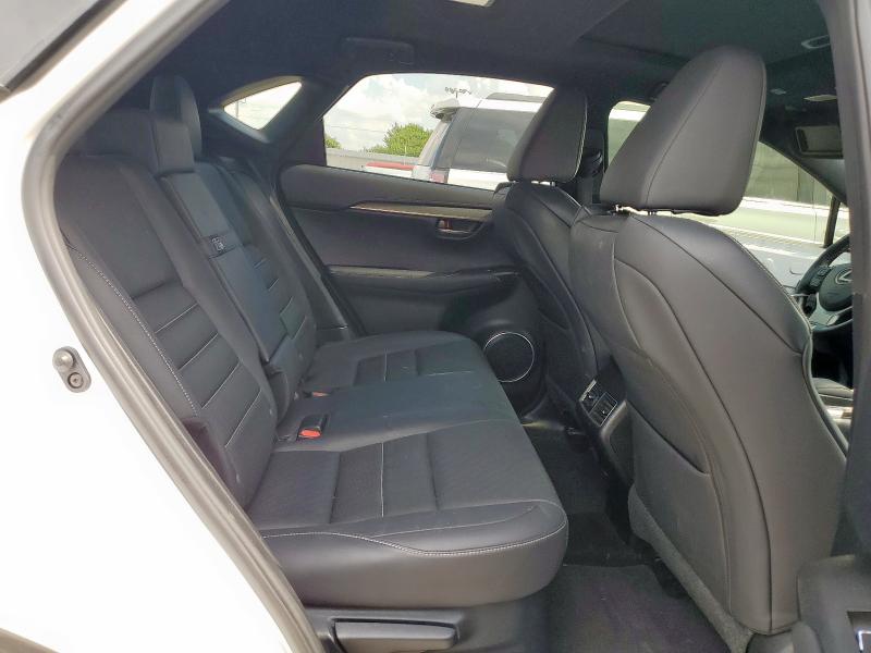 JTJYARBZ6K2153924 - 2019 LEXUS NX 300 BASE أبيض صورة 11