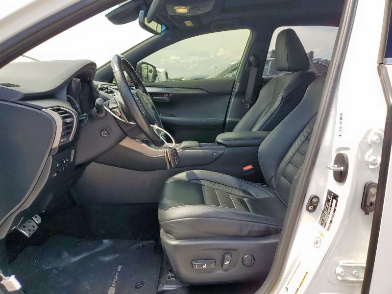 JTJYARBZ6K2153924 - 2019 LEXUS NX 300 BASE أبيض صورة 7