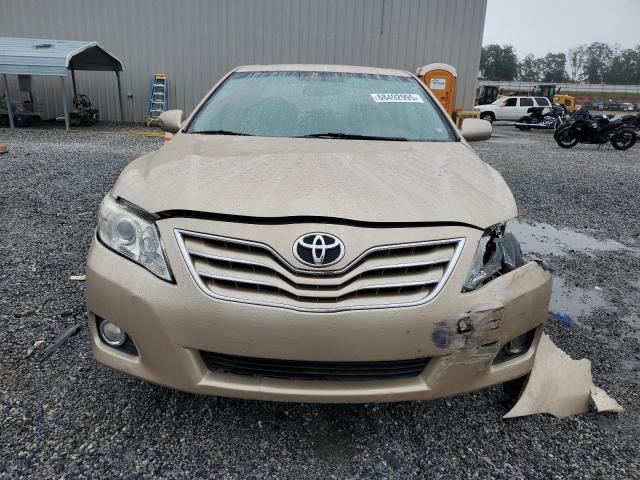 4T1BF3EK9BU708113 - 2011 TOYOTA CAMRY BASE GOLD photo 5