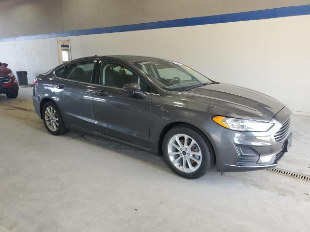 3FA6P0HD5LR220872 - 2020 FORD FUSION SE GRAY photo 4