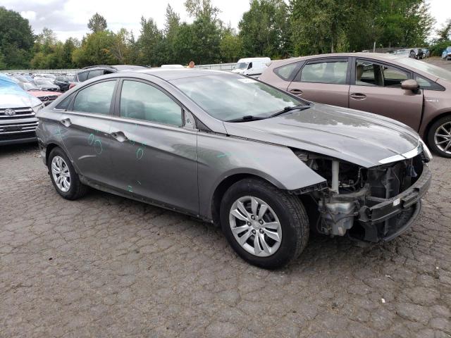 5NPEB4AC9DH571186 - 2013 HYUNDAI SONATA GLS GRAY photo 4