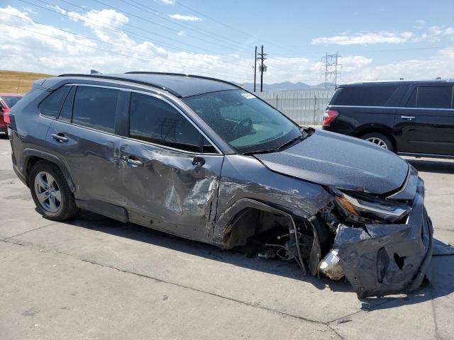 2T3P1RFV2RC446941 - 2024 TOYOTA RAV4 XLE ნაცრისფერი ფოტო 4