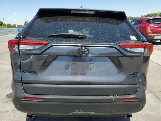 2T3P1RFV2RC446941 - 2024 TOYOTA RAV4 XLE ნაცრისფერი ფოტო 6