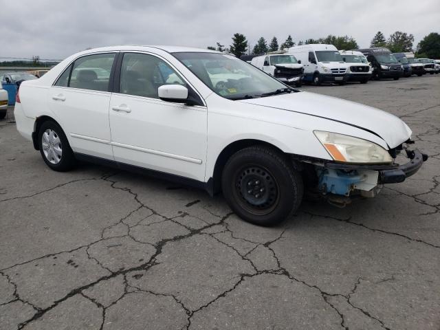 JHMCM56446C002560 - 2006 HONDA ACCORD LX WHITE photo 4