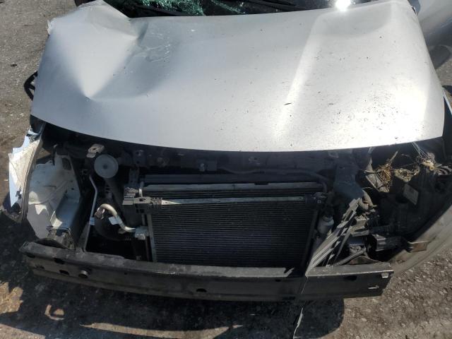 3N1CN7AP2JK436610 - 2018 NISSAN VERSA S SILVER photo 11