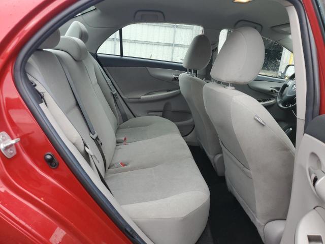 5YFBU4EE4DP144817 - 2013 TOYOTA COROLLA BASE أحمر صورة 10