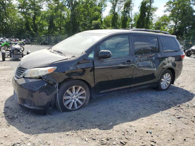 2015 TOYOTA SIENNA LE, 