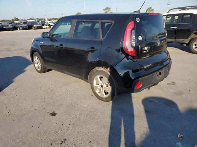 KNDJN2A21J7893726 - 2018 KIA SOUL BLACK photo 2