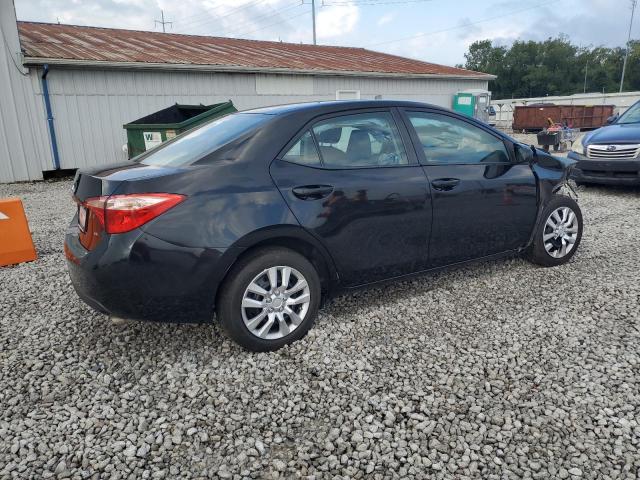 2T1BURHE2JC993445 - 2018 TOYOTA COROLLA L შავი ფოტო 3