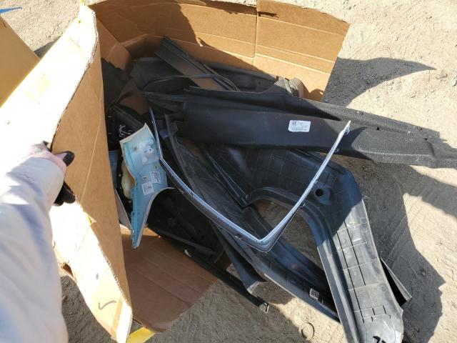 5YJSA1E10FF115205 - 2015 TESLA MODEL S Weiß Foto 12