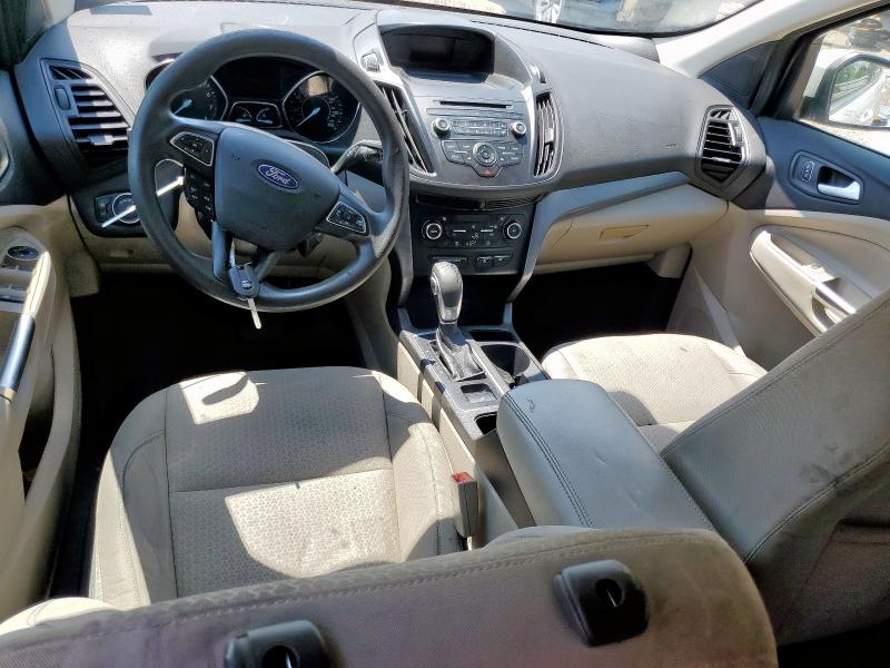 1FMCU9GD5JUB61450 - 2018 FORD ESCAPE SE Blanc photo 8