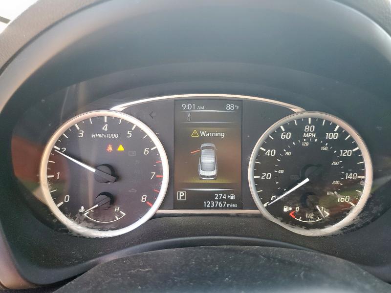 3N1AB7AP5JL633331 - 2018 NISSAN SENTRA S 红色 照片 9