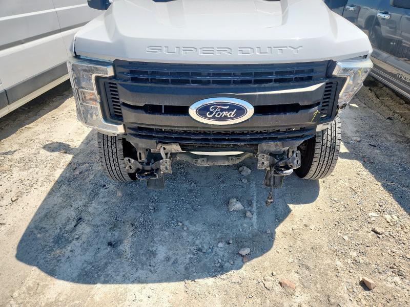 1FT7W2B67JEC78182 - 2018 FORD F250 SUPER DUTY Ақ фото 11