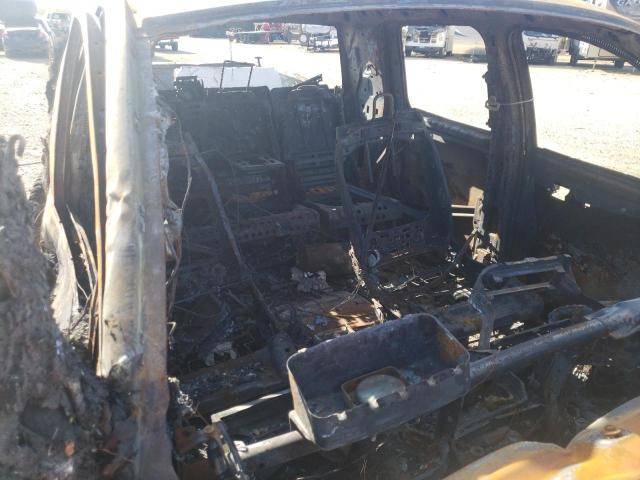 3C63RRLL8GG327384 - 2016 RAM 3500 SLT BURN photo 10