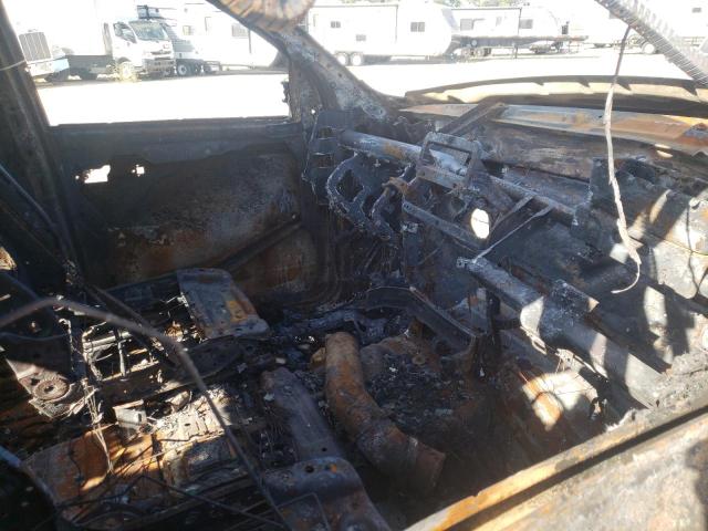 3C63RRLL8GG327384 - 2016 RAM 3500 SLT BURN photo 5