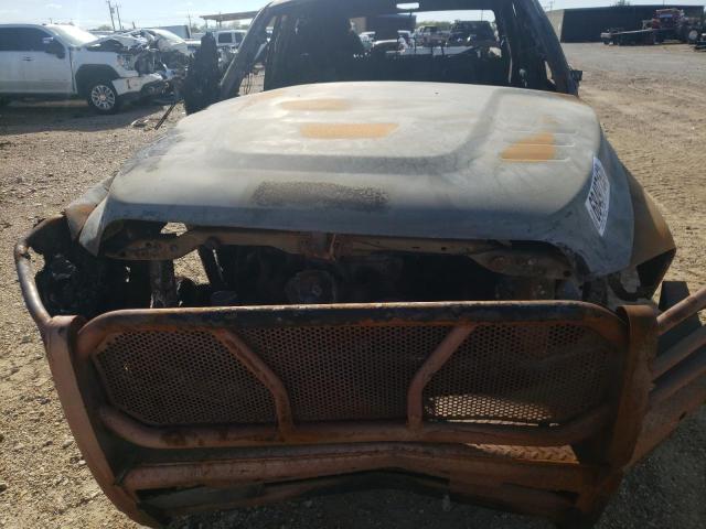 3C63RRLL8GG327384 - 2016 RAM 3500 SLT BURN photo 7