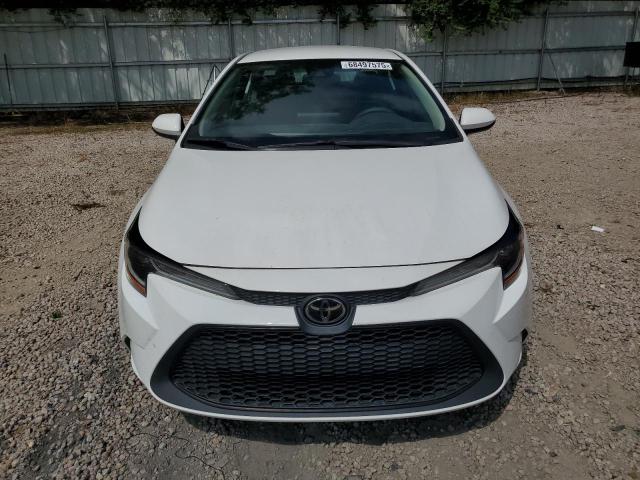 5YFEPMAEXNP386412 - 2022 TOYOTA COROLLA LE Weiß Foto 5