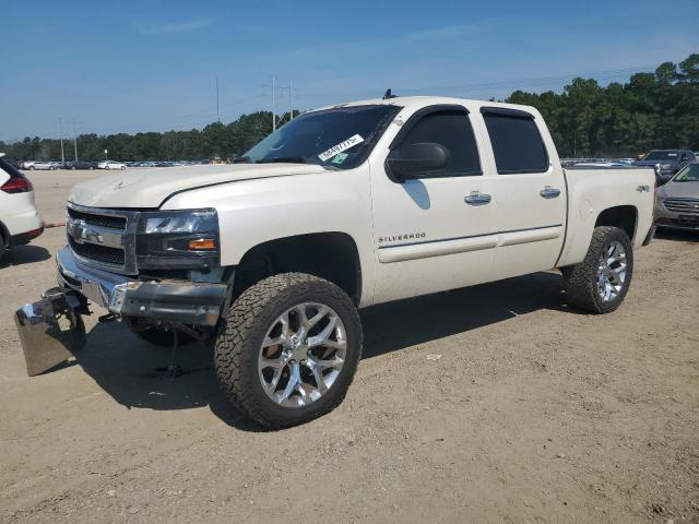 2011 CHEVROLET SILVERADO K1500 LT, 