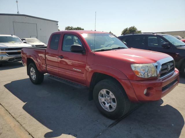 5TETU62N66Z173186 - 2006 TOYOTA TACOMA PRERUNNER ACCESS CAB RED photo 4