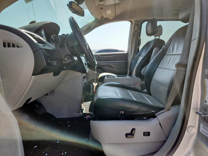 2A4RR5DG3BR675765 - 2011 CHRYSLER TOWN & COUNTRY TOURING SILVER photo 7