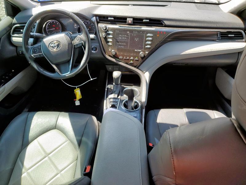 4T1B11HK7KU757339 - 2019 TOYOTA CAMRY L GRAY photo 8