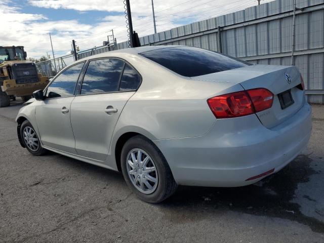 3VW2K7AJ4CM318382 - 2012 VOLKSWAGEN JETTA BASE Сріблястий фото 2
