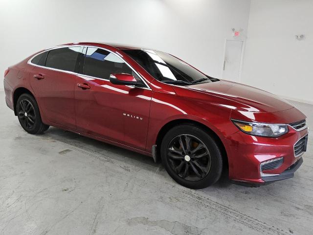 1G1ZD5ST5JF166246 - 2018 CHEVROLET MALIBU LT RED photo 4