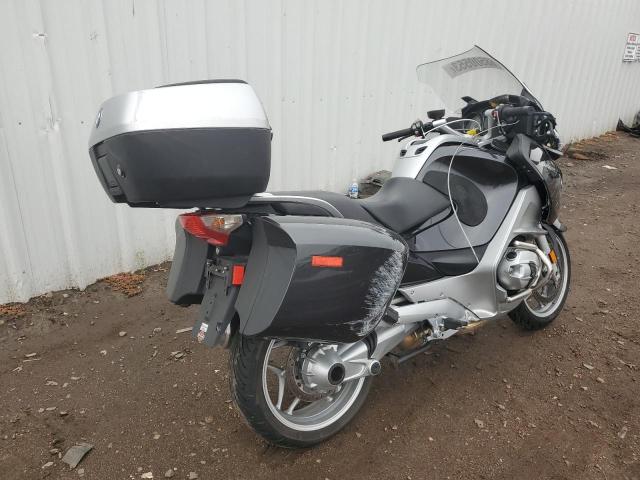 WB1044004AZW18427 - 2010 BMW R1200 RT SILVER photo 4