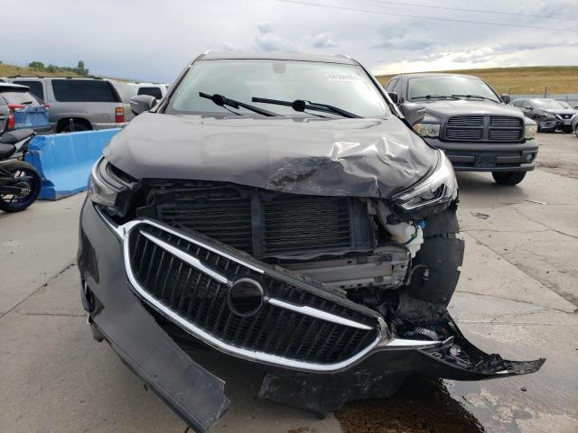 5GAERBKW1JJ135767 - 2018 BUICK ENCLAVE ESSENCE Qara foto 5