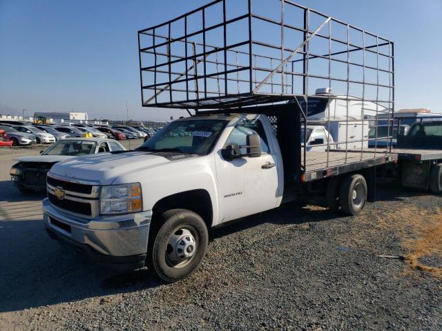 1GB3CZCG1DF193414 - 2013 CHEVROLET SILVERADO C3500 WHITE photo 1