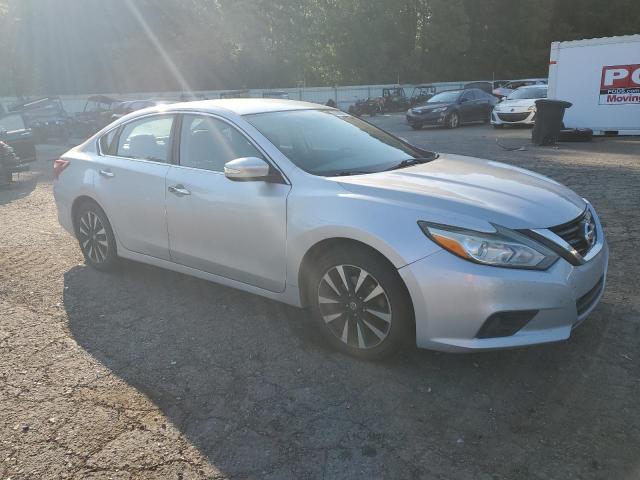 1N4AL3AP8JC213096 - 2018 NISSAN ALTIMA 2.5 银色 照片 4