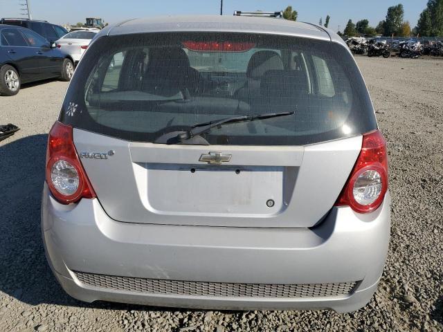 KL1TD6DE7AB089430 - 2010 CHEVROLET AVEO LS SILVER photo 6