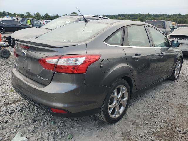 1FAHP3J21CL329962 - 2012 FORD FOCUS TITANIUM GRAY photo 3