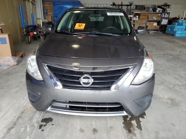 3N1CN7APXJL803330 - 2018 NISSAN VERSA S Gri fotoğraf 5