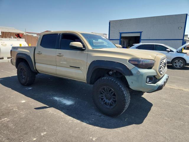 3TMAZ5CN9JM075258 - 2018 TOYOTA TACOMA DOUBLE CAB Brun photo 4
