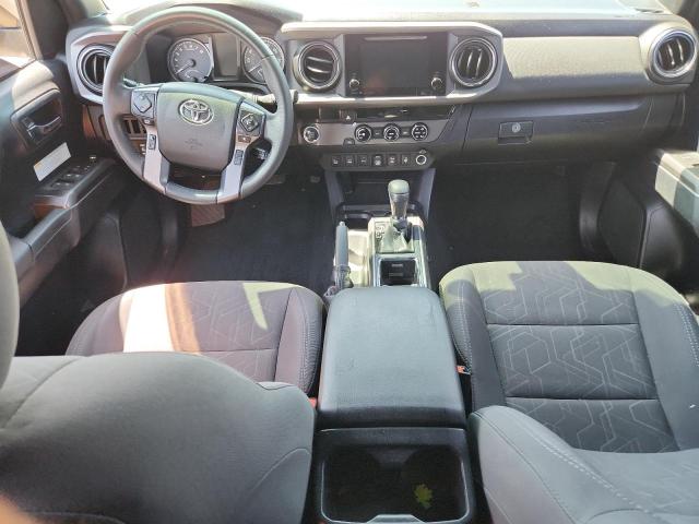 3TMAZ5CN9JM075258 - 2018 TOYOTA TACOMA DOUBLE CAB Brun photo 8