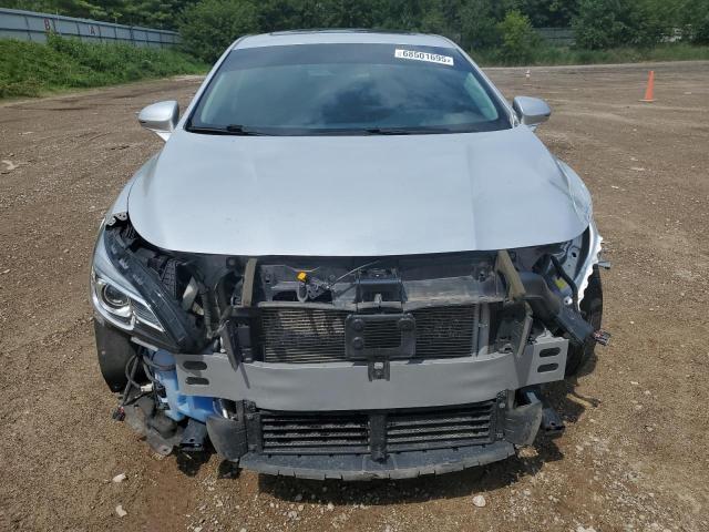 1G4ZP5SS2JU130074 - 2018 BUICK LACROSSE ESSENCE Серый фото 5