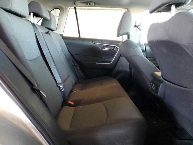 2T3P1RFVXRW449391 - 2024 TOYOTA RAV4 XLE SILVER photo 11