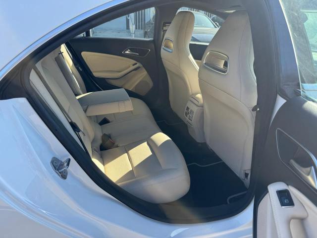 WDDSJ4EB4KN738662 - 2019 MERCEDES-BENZ CLA 250 თეთრი ფოტო 11