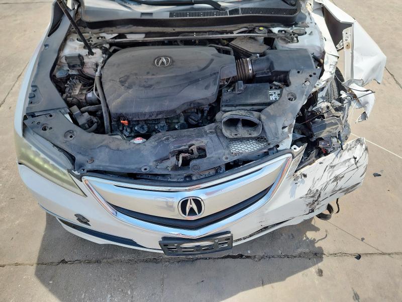 19UUB2F33GA002680 - 2016 ACURA TLX WHITE photo 11