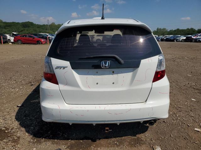 JHMGE8H41AC024974 - 2010 HONDA FIT SPORT WHITE photo 6